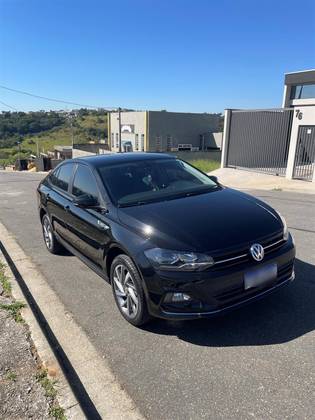 VOLKSWAGEN VIRTUS 1.0 200 TSI HIGHLINE AUTOMÁTICO